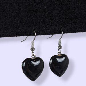 (2/$20) Vintage Dangling Black Heart Earrings